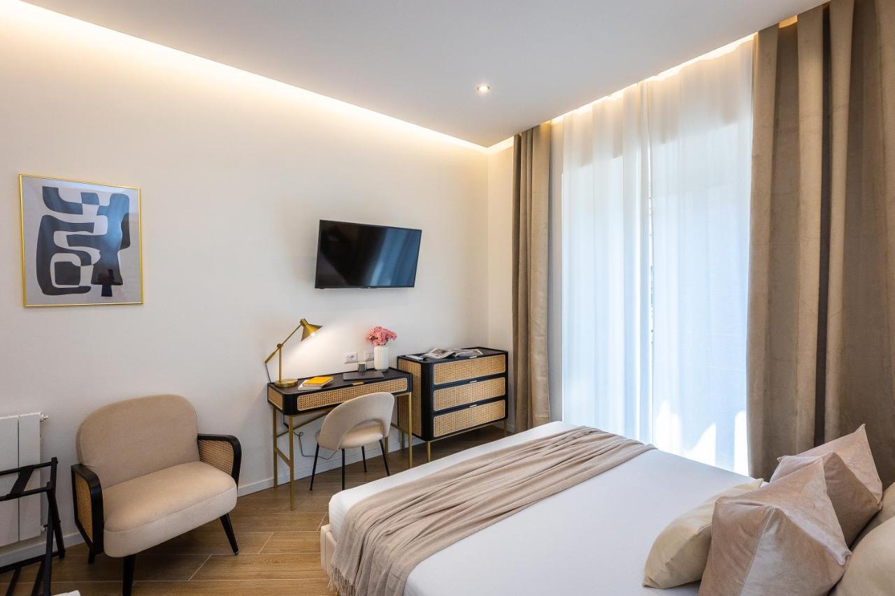 Colosseum Boutique Apartment Рим Екстер'єр фото